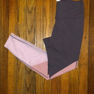 NWT Fabletics Tri-Color Leggings M